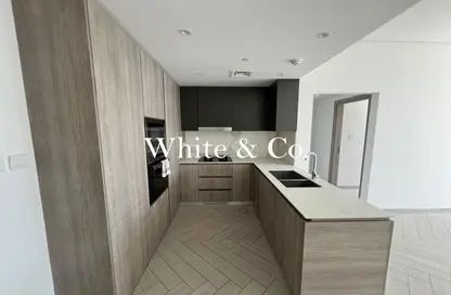 Apartment - 2 Bedrooms - 2 Bathrooms for rent in Oxford 212 - District 10 - Jumeirah Village Circle - Dubai