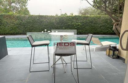 Villa - 4 Bedrooms - 5 Bathrooms for sale in Meadows 1 - Meadows - Dubai