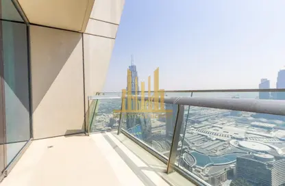Apartment - 3 Bedrooms - 4 Bathrooms for sale in Burj Vista 1 - Burj Vista - Downtown Dubai - Dubai