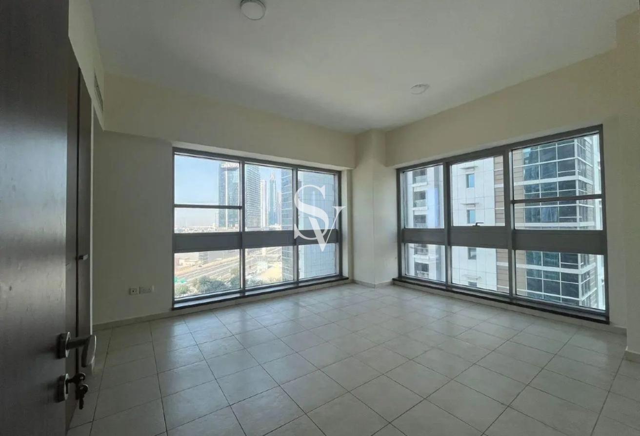 SZR VIEW | READY TO MOVE | NEXT TO METRO photo 8