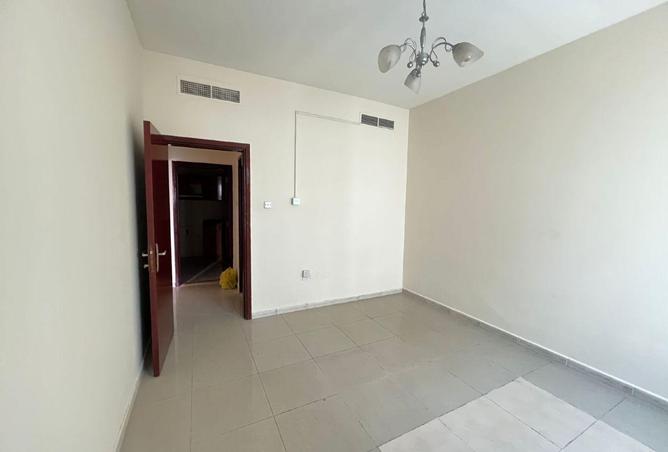 79415246 - صورة العقار 3