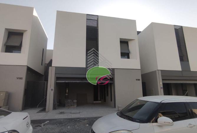 103683485 - Property Image 2