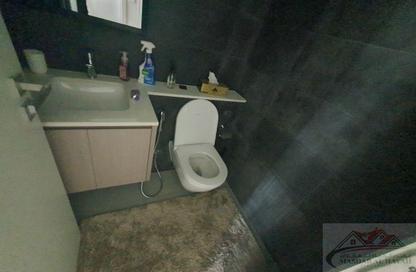 Apartment - 2 Bedrooms - 3 Bathrooms for rent in The Boulevard 3 - Aljada - Sharjah