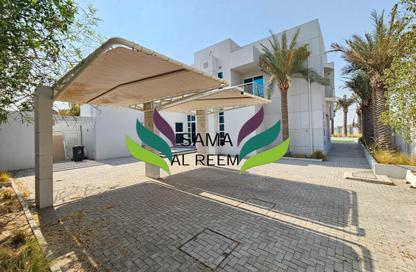 Villa - 5 - 6 for rent in Jumeirah 1 Villas - Jumeirah 1 - Jumeirah - Dubai