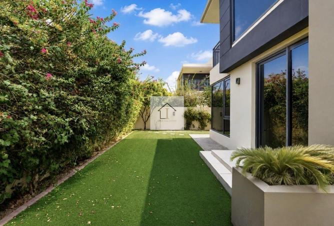 141904701 - Property Image 2
