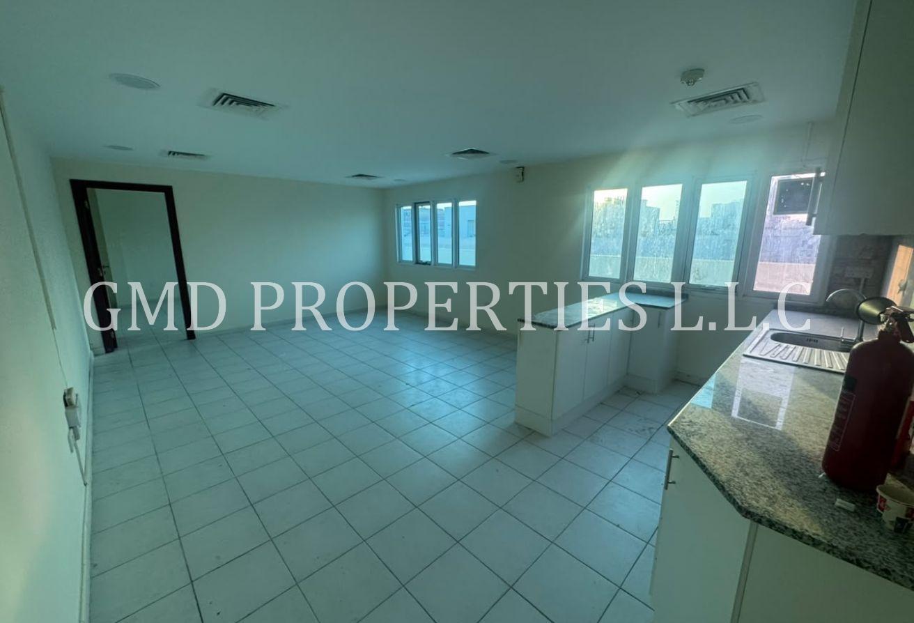 BEST PRICE | NEAR TO MALL |CALL NOW photo 2