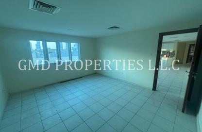 Apartment - 1 - 1 for rent in Mankhool Building - Al Mankhool - Bur Dubai - Dubai Apartment - 1 - 1 for rent in Mankhool Building - Al Mankhool - Bur Dubai - Dubai