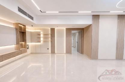 Apartment - 2 Bedrooms - 3 Bathrooms for rent in Muwaileh 29 Building - Muwaileh - Sharjah
