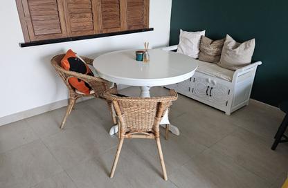 Apartment - 1 Bedroom - 2 Bathrooms for rent in Qamar 11 - Madinat Badr - Al Muhaisnah - Dubai