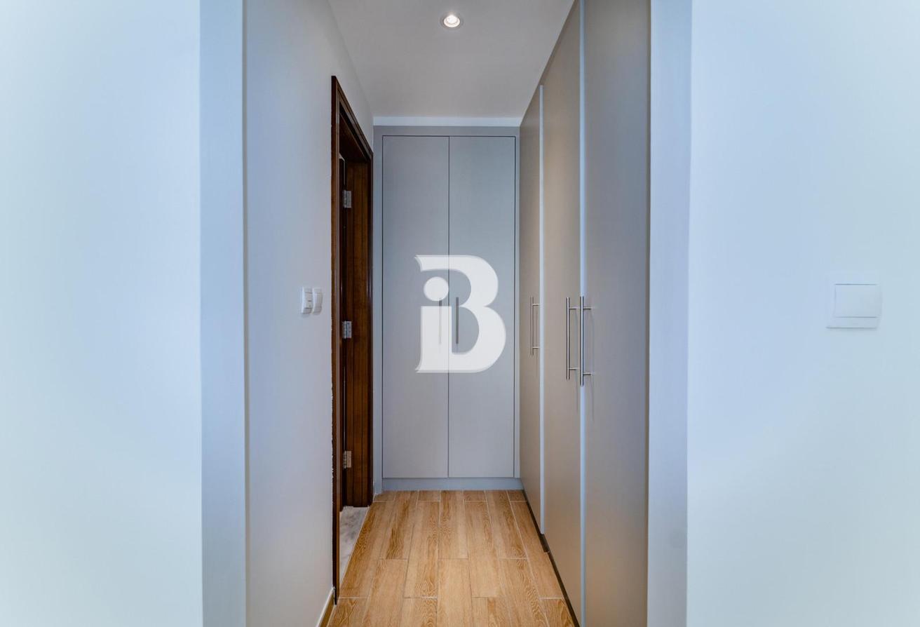 VACANT | PRIME LOCATION | HIGH FLOOR photo 11