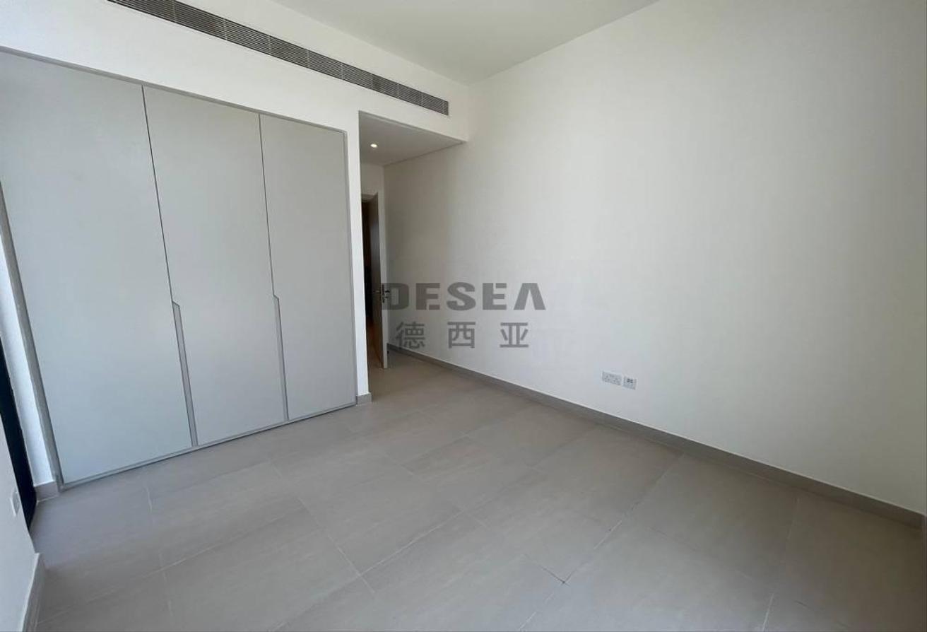 4BR + Maid | Ready to Move In | Corner Unit photo 8