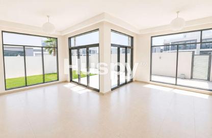 Villa - 4 - 5 for rent in The Pulse Beachfront 2 - The Pulse - Dubai South (Dubai World Central) - Dubai