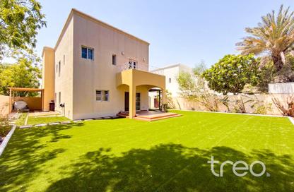 Villa - 3 Bedrooms - 3 Bathrooms for rent in Meadows 1 - Meadows - Dubai