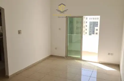 Apartment - 2 Bedrooms - 2 Bathrooms for rent in Qasimia 10 building - Al Mahatta - Al Qasimia - Sharjah