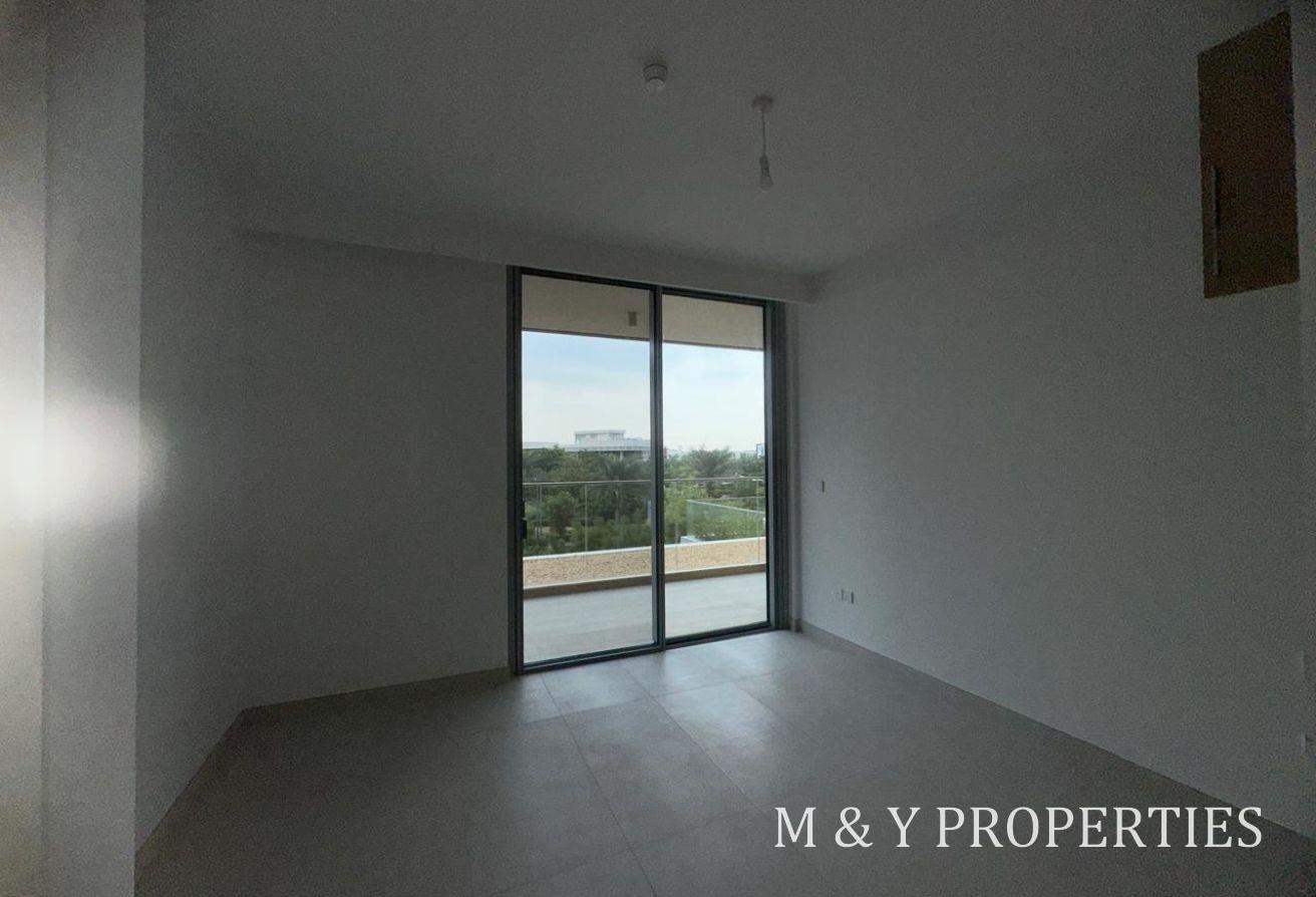 3 B/R plus Maid I Available now I Unfurnished photo 14