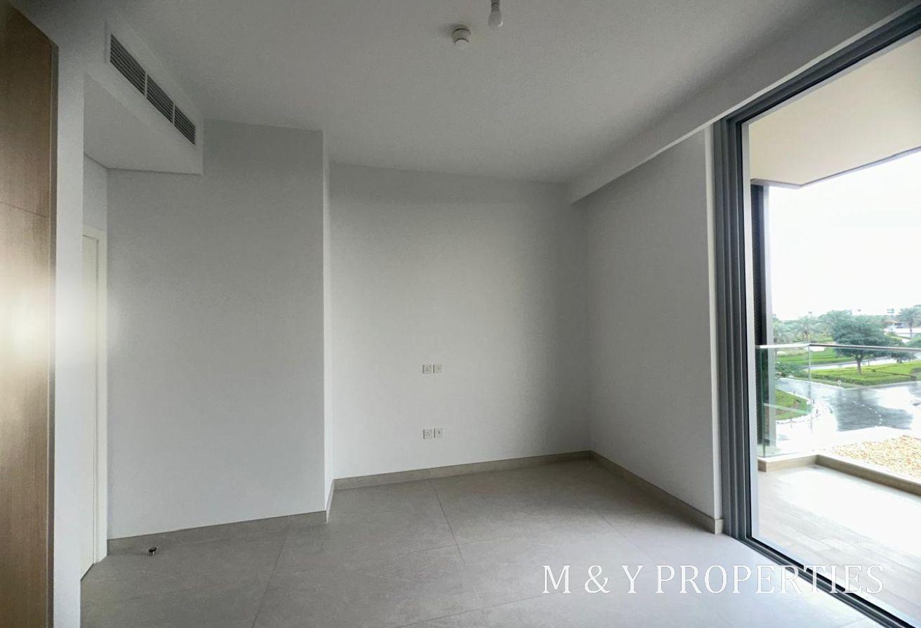 3 B/R plus Maid I Available now I Unfurnished photo 10