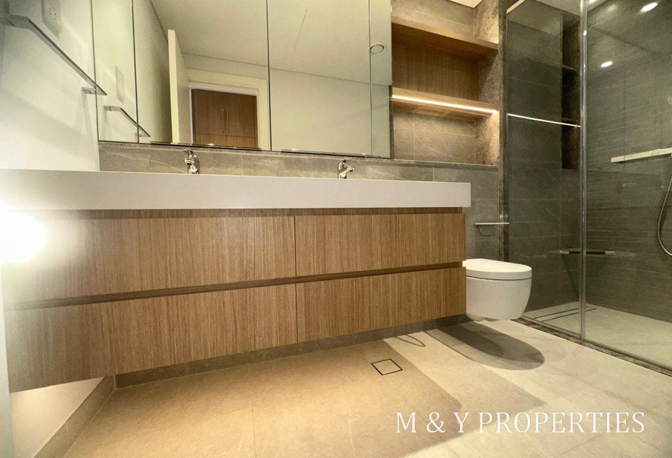 3 B/R plus Maid I Available now I Unfurnished photo 9