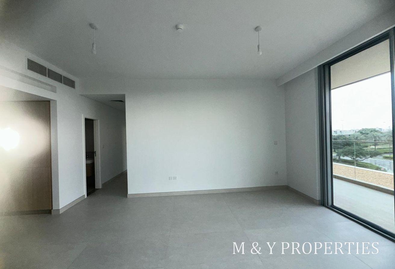 3 B/R plus Maid I Available now I Unfurnished photo 4