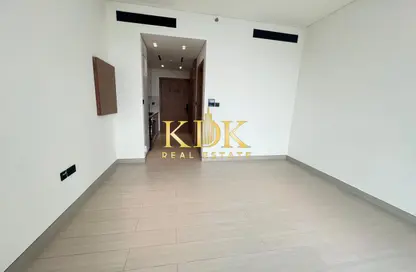 شقة - 1 حمام للايجار في بن غاطي أزور - منطقة 16 - قرية جميرا الدائرية - دبي