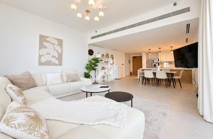 Apartment - 2 - 3 for rent in La Vie - Jumeirah Beach Residence - Dubai