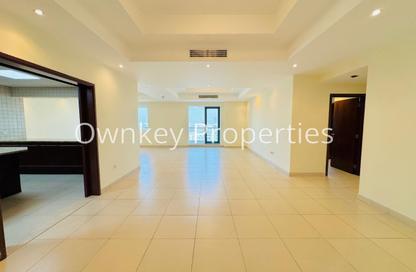 Apartment - 3 Bedrooms - 5 Bathrooms for rent in Bin Hendi Tower - Al Mankhool - Bur Dubai - Dubai