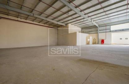 Warehouse - Studio for rent in Al Jlail - Al Sajaa - Sharjah