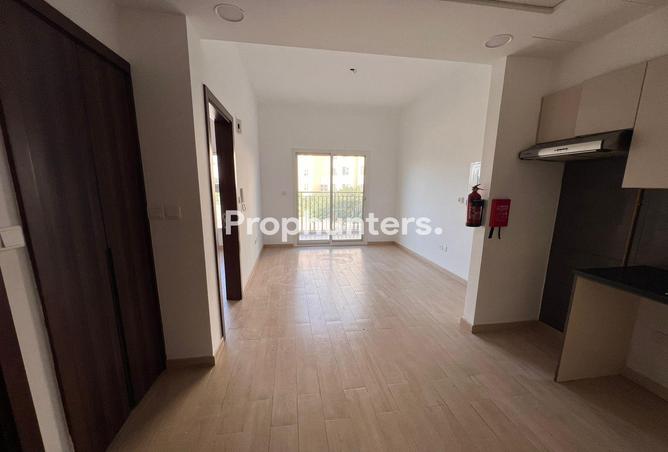 128375030 - Property Image 2
