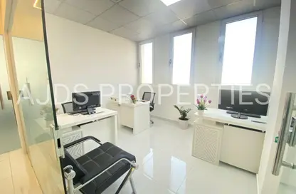 مكتب - غرفة نوم - 1 حمام للايجار في مبنى هوريزون - بورسعيد - ديرة - دبي