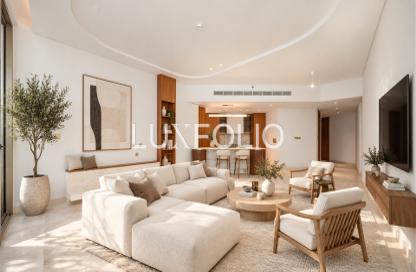 Apartment - 4 - 6 for sale in Ellington Beach House - The Crescent - Palm Jumeirah - Dubai Apartment - 4 - 6 for sale in Ellington Beach House - The Crescent - Palm Jumeirah - Dubai