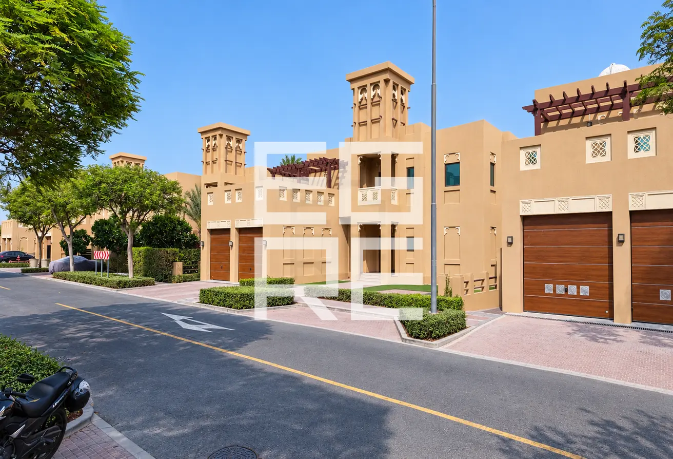 151924368 - Property Main Image