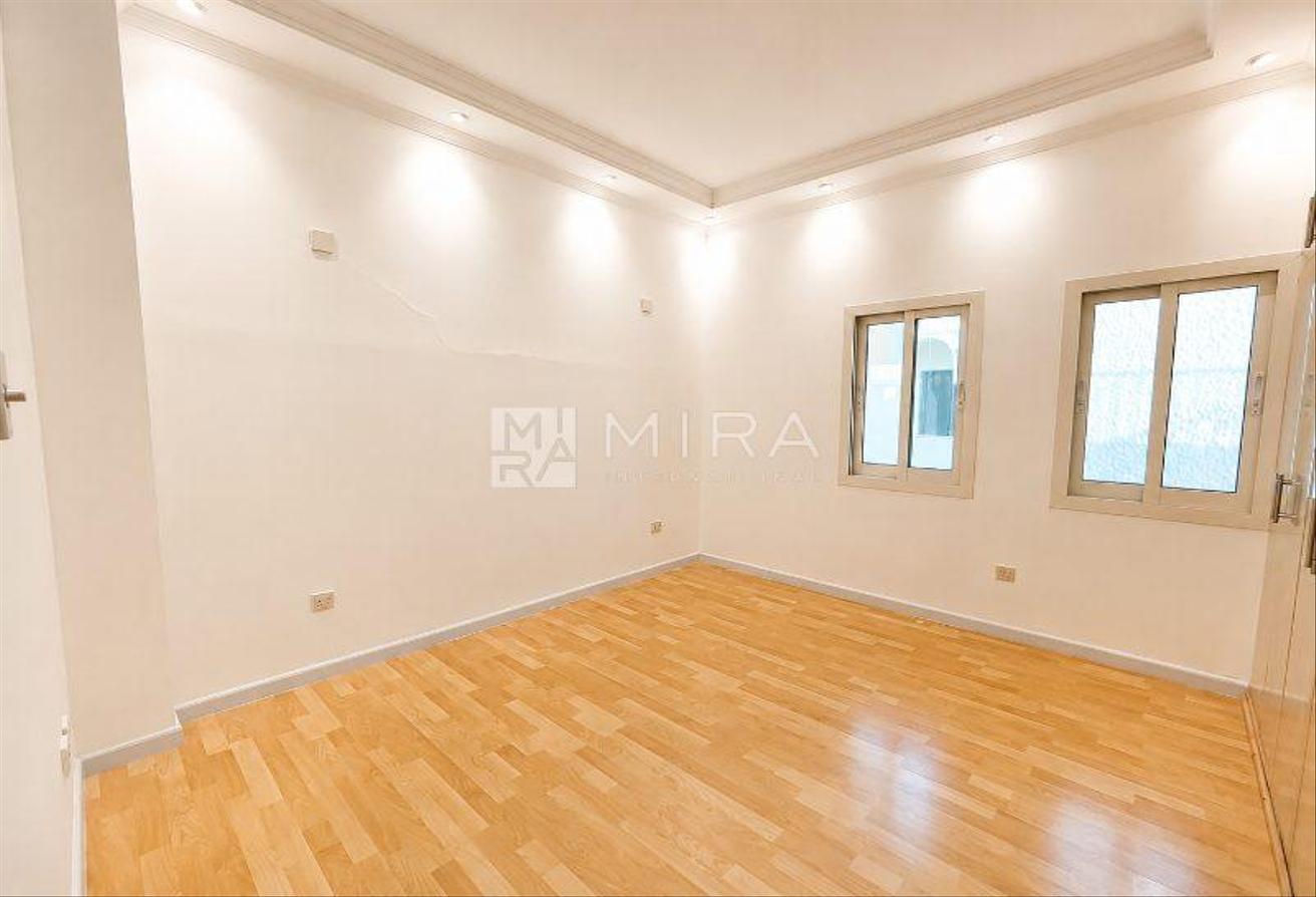 5BR Spacious Independent Villa | Negotiable photo 15