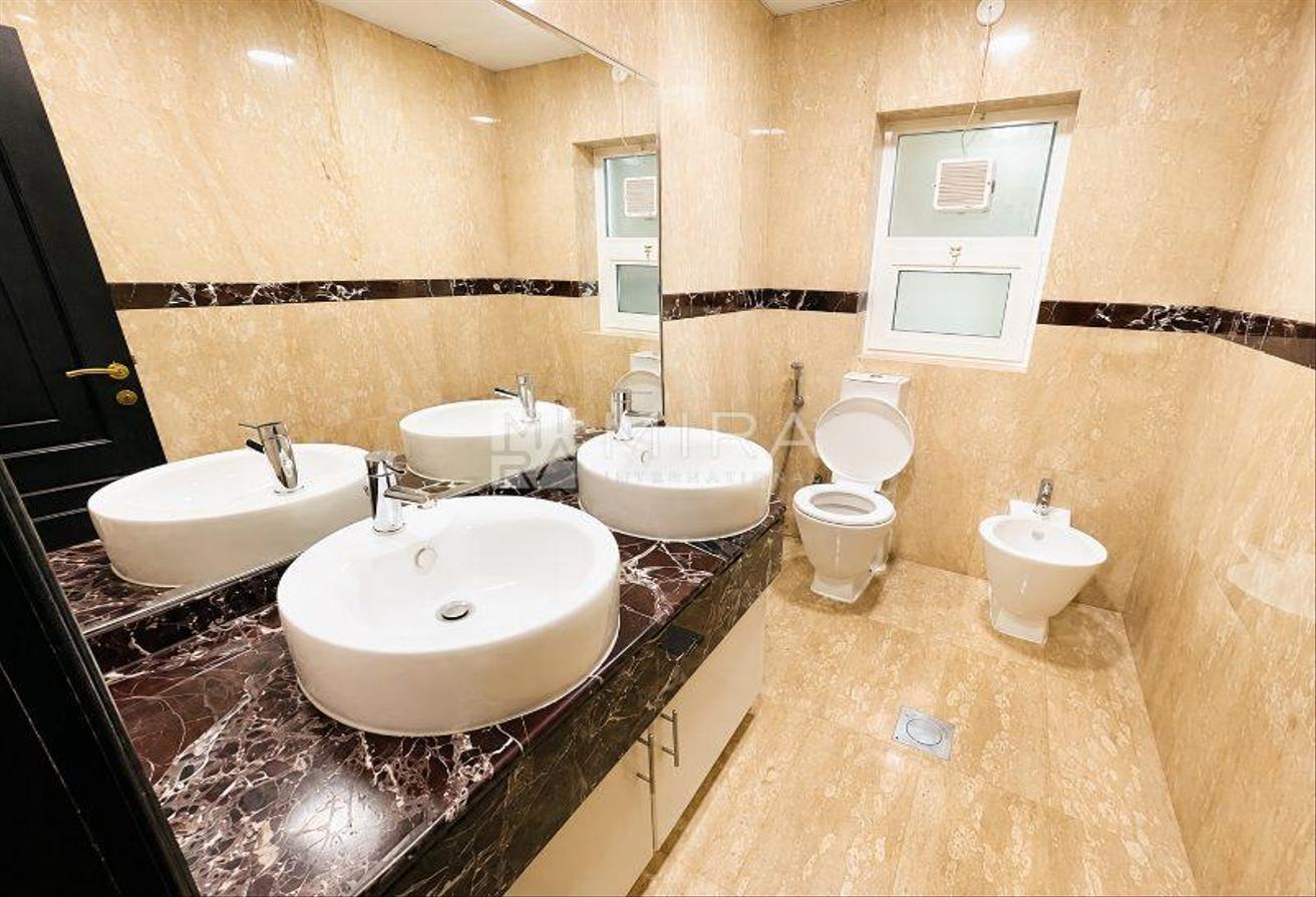 5BR Spacious Independent Villa | Negotiable photo 20