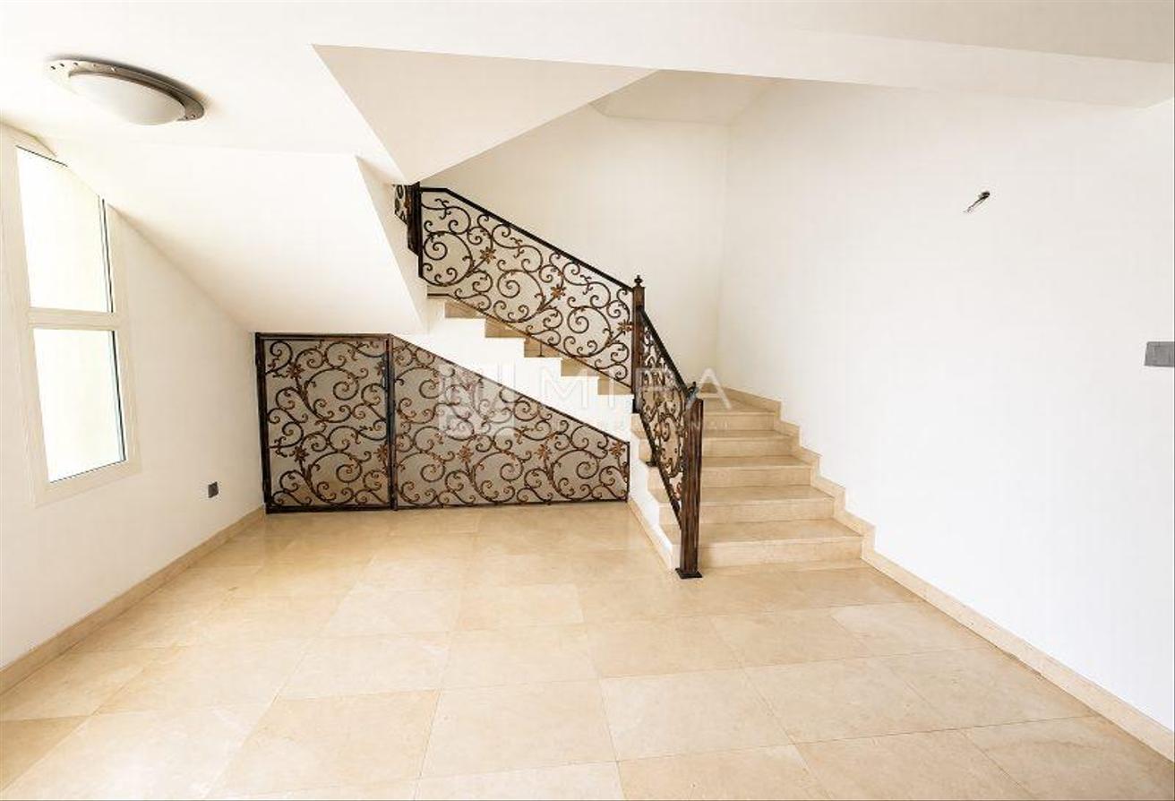 5BR Spacious Independent Villa | Negotiable photo 13