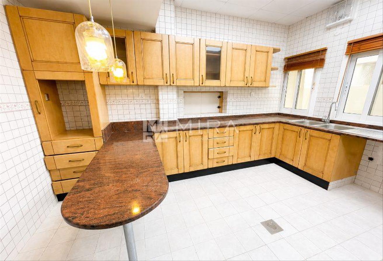 5BR Spacious Independent Villa | Negotiable photo 17