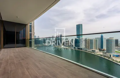 Apartment - 2 Bedrooms - 4 Bathrooms for sale in Jumeirah Living Business Bay - Business Bay - Dubai