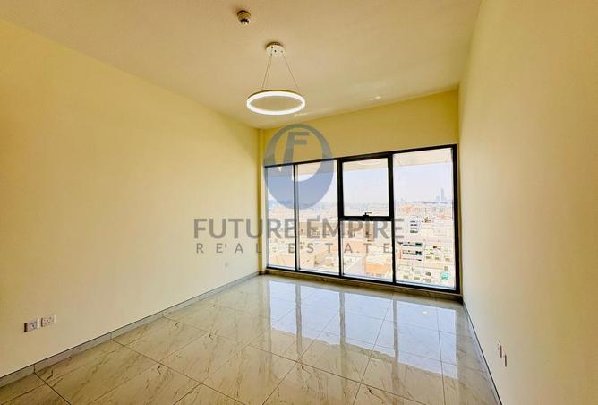93993787 - صورة العقار 3