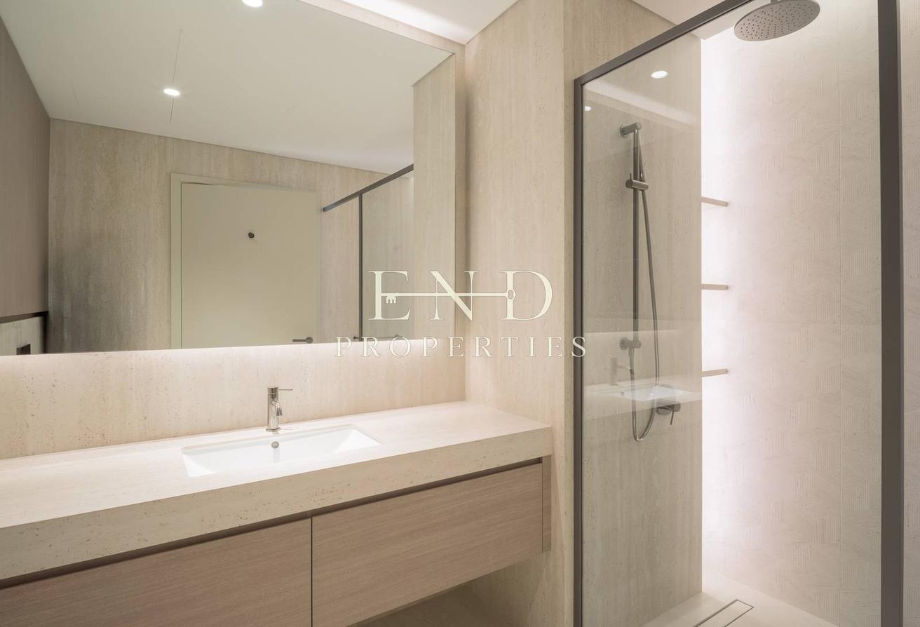 1 MONTH FREE | Mid Floor | Brand New | Luxury photo 16