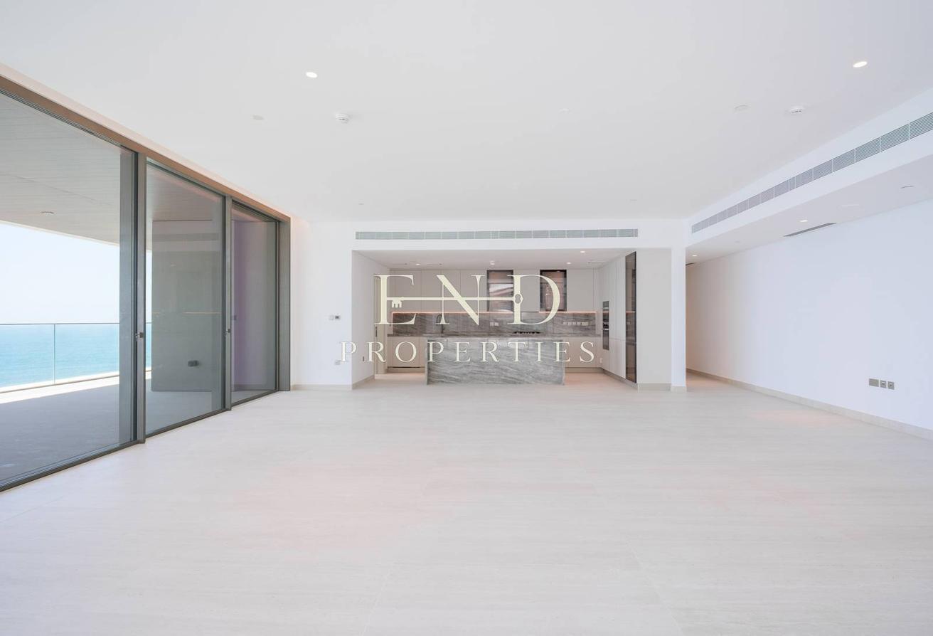 1 MONTH FREE | Mid Floor | Brand New | Luxury photo 3