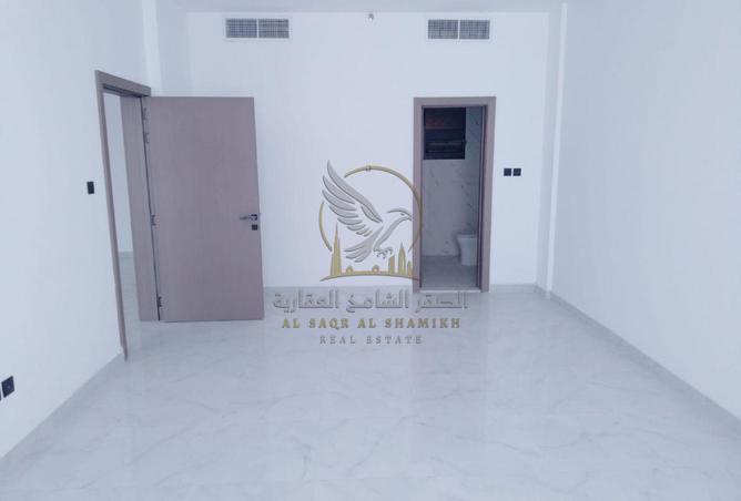 130664176 - Property Image 2