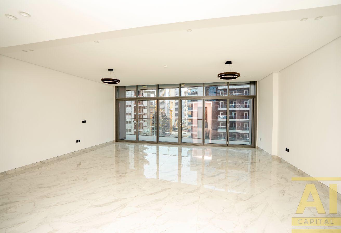 Massive 3 Bedroom | Maids Room | Huge Balcony photo 3