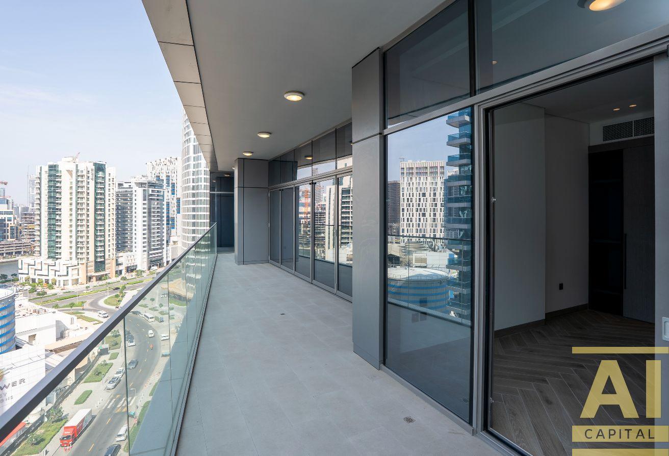 Massive 3 Bedroom | Maids Room | Huge Balcony photo 22