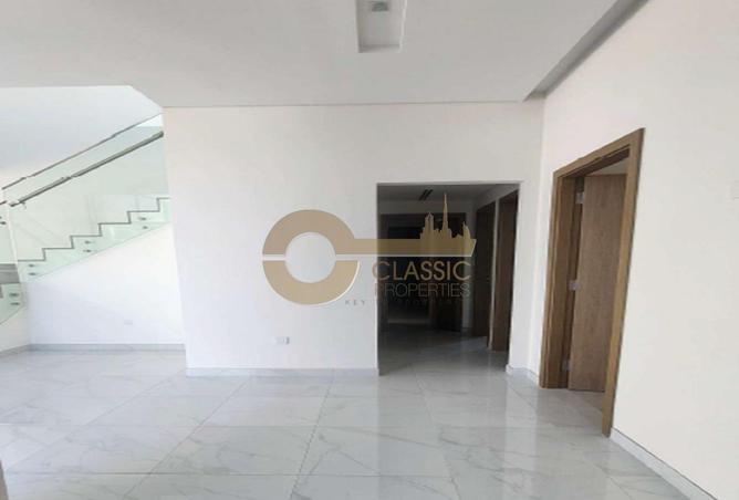 141927761 - Property Image 2