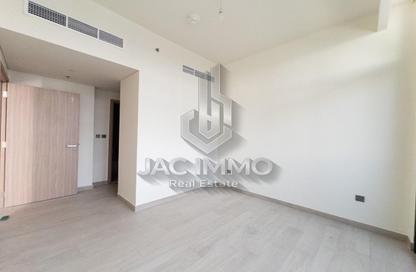 Apartment - 1 Bedroom - 2 Bathrooms for rent in Azizi Riviera 32 - Azizi Riviera - Meydan One - Meydan - Dubai