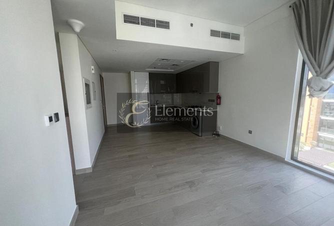 81955175 - Property Image 3