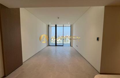 Apartment - 2 - 2 for rent in Binghatti Pinnacle - Dubai Healthcare City 2 - Al Jaddaf - Dubai