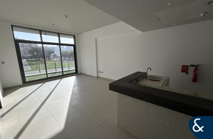 Apartment - 3 Bedrooms - 5 Bathrooms for sale in Oia Residence - Motor City - Dubai