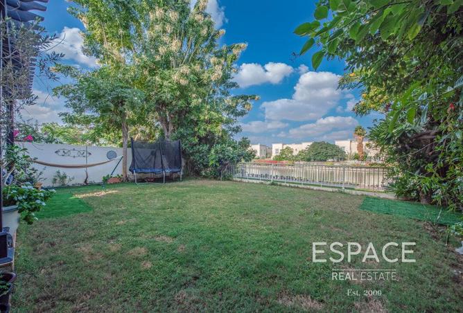 83664245 - Property Image 3