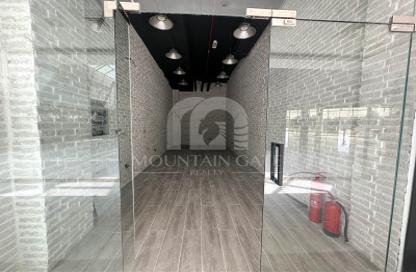 Shop - Studio for rent in Schon Business Park - Dubai Investment Park 1 (DIP 1) - Dubai Investment Park (DIP) - Dubai