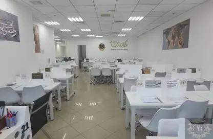 مكتب عمل جماعي - استوديو - 3 حمامات للايجار في عجمان واحد - المرحلة الثانية - عجمان وسط المدينة - عجمان