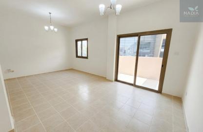 Apartment - 2 Bedrooms - 3 Bathrooms for rent in The Gardens Building 102 - The Gardens Buildings - The Gardens - Dubai